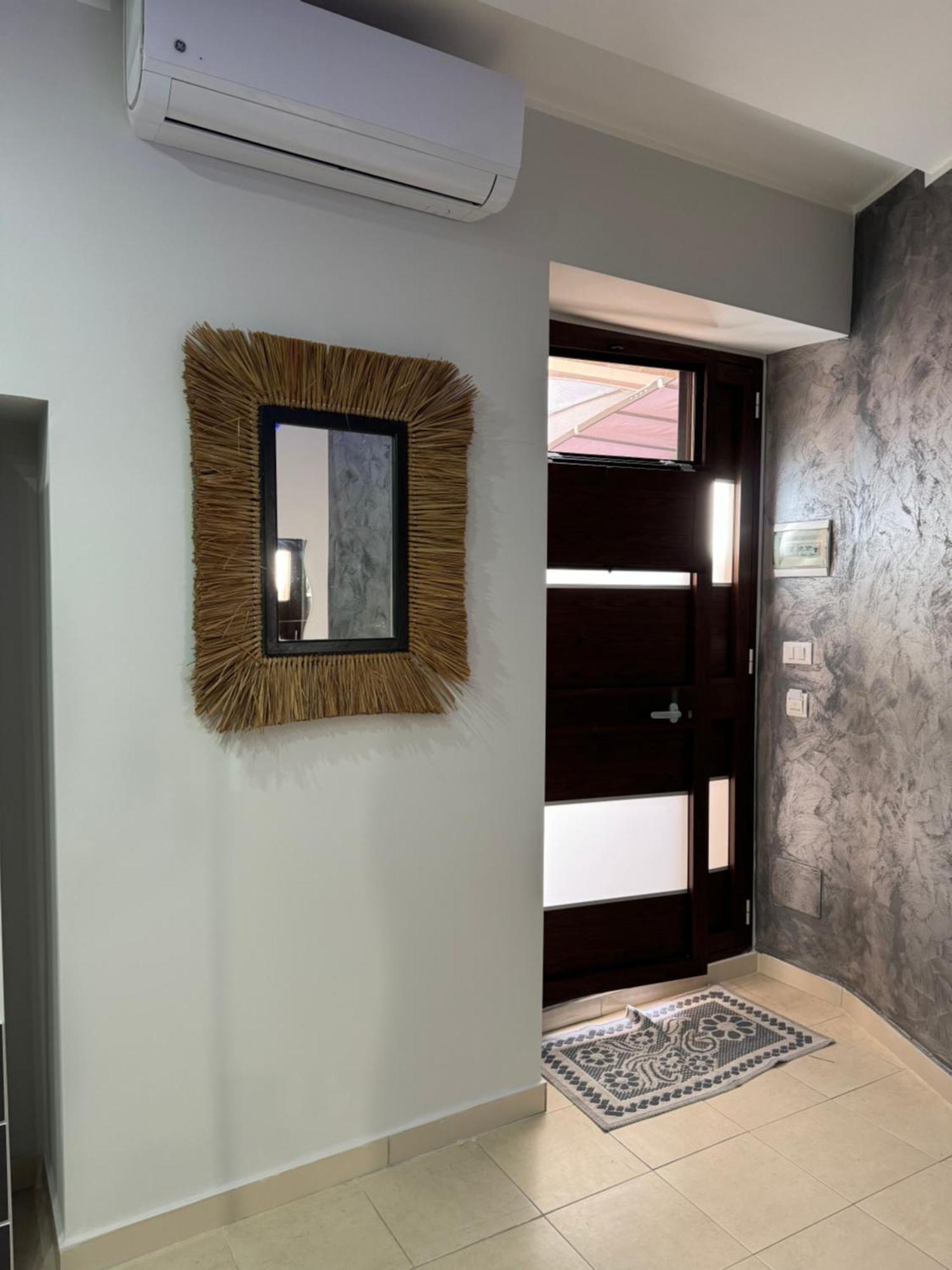 Apartment Il Cortiletto28 & House Syracuse